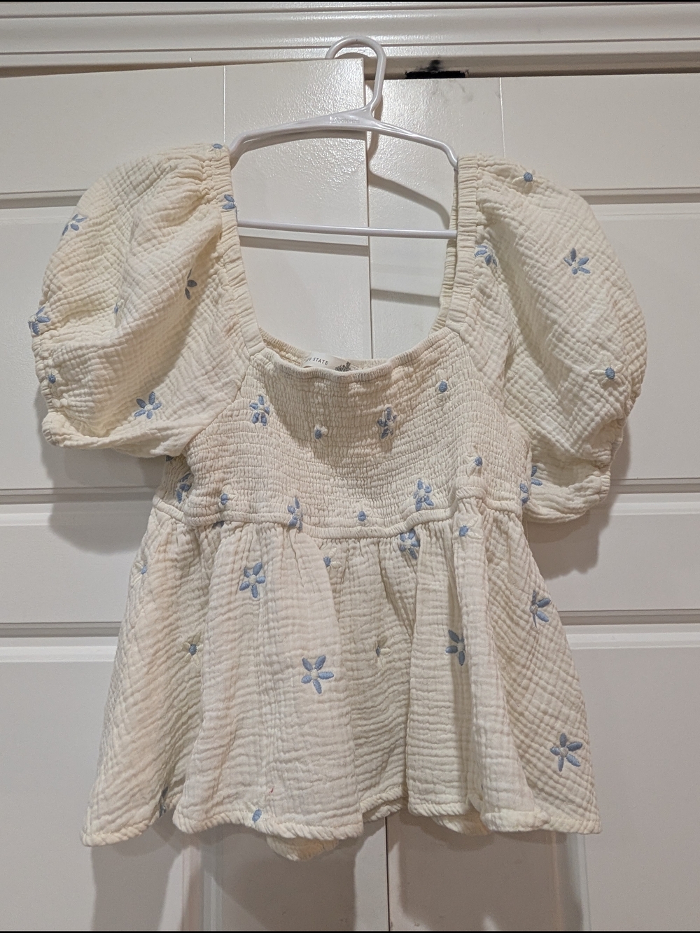Altar'd State Cream Smocked Babydoll Top Size M Floral Embroidery